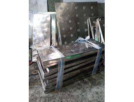Bậc cầu thang inox