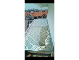 Mái kiếng bông bảo vệ