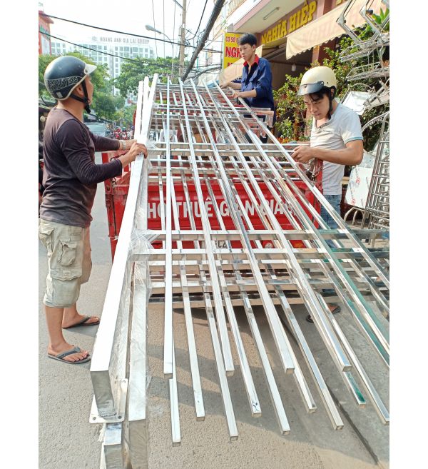 Cầu thang _ lan can inox