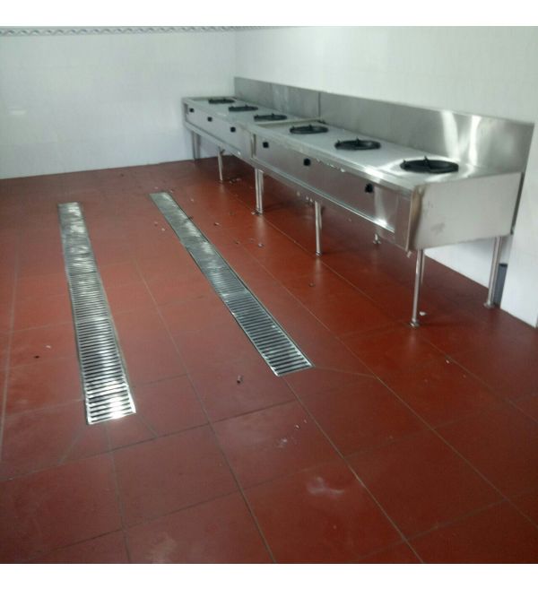 Bàn bếp khè nhà bếp