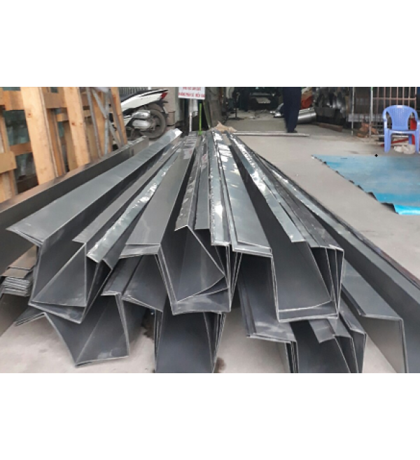 Máng xối inox
